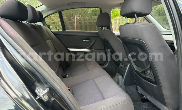 Nunua Ilio tumika BMW 3–Series Nyeusi Gari ndani ya Dar es Salaam nchini Dar es Salaam Nunua Ilio tumika BMW 3–Series Nyeusi Gari ndani ya Dar es Salaam nchini Dar es Salaam