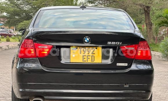 Nunua Ilio tumika BMW 3–Series Nyeusi Gari ndani ya Dar es Salaam nchini Dar es Salaam Nunua Ilio tumika BMW 3–Series Nyeusi Gari ndani ya Dar es Salaam nchini Dar es Salaam