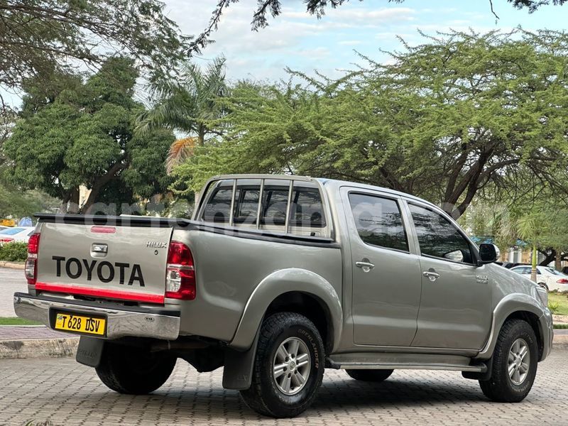 Big with watermark toyota hilux dar es salaam dar es salaam 33798