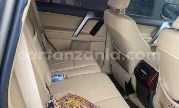 Nunua Ilio tumika Toyota Land Cruiser Prado Nyingine Gari ndani ya Dar es Salaam nchini Dar es Salaam Nunua Ilio tumika Toyota Land Cruiser Prado Nyingine Gari ndani ya Dar es Salaam nchini Dar es Salaam