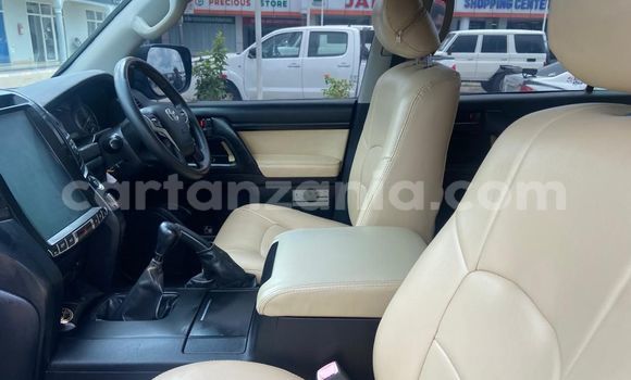 Buy Used Toyota Land Cruiser Black Car in Dar es Salaam in Dar es Salaam Buy Used Toyota Land Cruiser Black Car in Dar es Salaam in Dar es Salaam