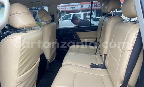 Buy Used Toyota Land Cruiser Black Car in Dar es Salaam in Dar es Salaam Buy Used Toyota Land Cruiser Black Car in Dar es Salaam in Dar es Salaam