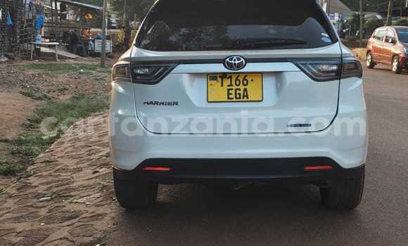 Buy Used Toyota Harrier White Car in Dar es Salaam in Dar es Salaam Buy Used Toyota Harrier White Car in Dar es Salaam in Dar es Salaam