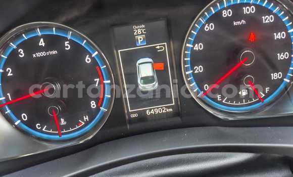 Buy Used Toyota Harrier White Car in Dar es Salaam in Dar es Salaam Buy Used Toyota Harrier White Car in Dar es Salaam in Dar es Salaam