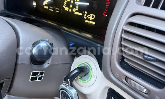 Buy Used Toyota Land Cruiser White Car in Dar es Salaam in Dar es Salaam Buy Used Toyota Land Cruiser White Car in Dar es Salaam in Dar es Salaam