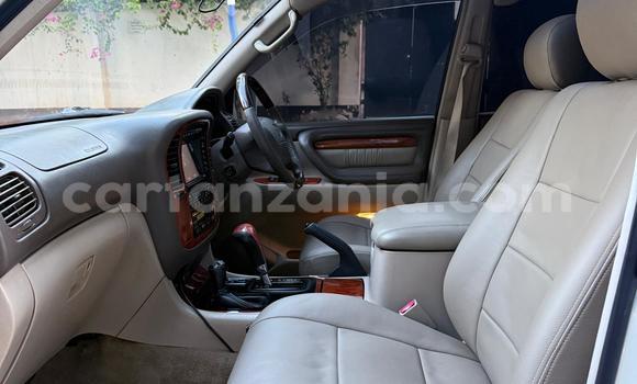 Buy Used Toyota Land Cruiser White Car in Dar es Salaam in Dar es Salaam Buy Used Toyota Land Cruiser White Car in Dar es Salaam in Dar es Salaam