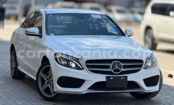 Buy Used Mercedes-Benz C-Classe White Car in Dar es Salaam in Dar es Salaam Buy Used Mercedes-Benz C-Classe White Car in Dar es Salaam in Dar es Salaam