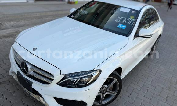 Buy Used Mercedes-Benz C-Classe White Car in Dar es Salaam in Dar es Salaam Buy Used Mercedes-Benz C-Classe White Car in Dar es Salaam in Dar es Salaam