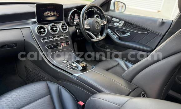 Buy Used Mercedes-Benz C-Classe White Car in Dar es Salaam in Dar es Salaam Buy Used Mercedes-Benz C-Classe White Car in Dar es Salaam in Dar es Salaam