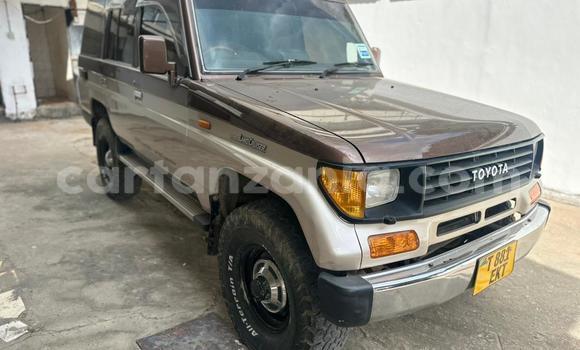Buy Used Toyota Land Cruiser Other Car in Dar es Salaam in Dar es Salaam Buy Used Toyota Land Cruiser Other Car in Dar es Salaam in Dar es Salaam