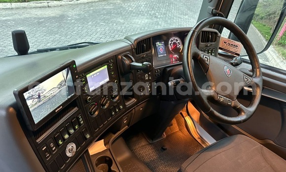 Buy Import Scania R420 Other Truck in Dar es Salaam in Dar es Salaam Buy Import Scania R420 Other Truck in Dar es Salaam in Dar es Salaam