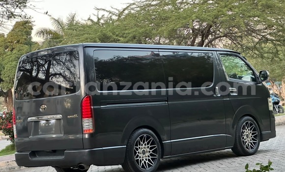 Buy Import Toyota Hiace Black Car in Dar es Salaam in Dar es Salaam Buy Import Toyota Hiace Black Car in Dar es Salaam in Dar es Salaam