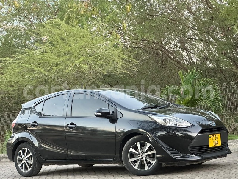 Big with watermark toyota aqua dar es salaam dar es salaam 33853