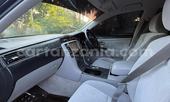 Buy Import Toyota Crown Blue Car in Dar es Salaam in Dar es Salaam Buy Import Toyota Crown Blue Car in Dar es Salaam in Dar es Salaam