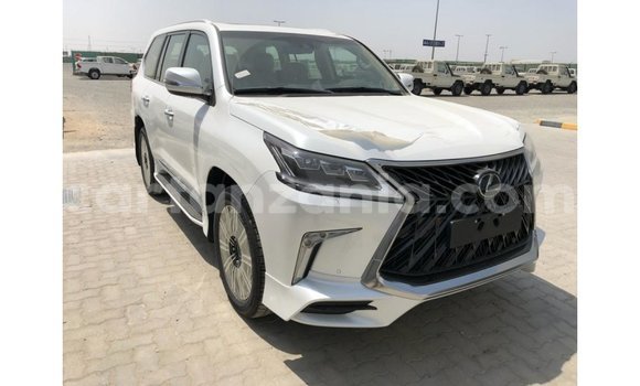 Nunua Imported Lexus LX Nyeupe Gari ndani ya Import - Dubai nchini Arusha Nunua Imported Lexus LX Nyeupe Gari ndani ya Import - Dubai nchini Arusha