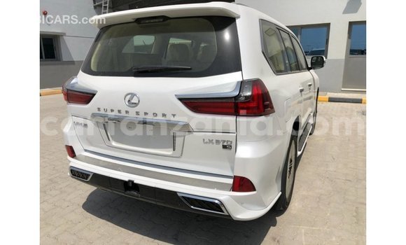 Nunua Imported Lexus LX Nyeupe Gari ndani ya Import - Dubai nchini Arusha Nunua Imported Lexus LX Nyeupe Gari ndani ya Import - Dubai nchini Arusha