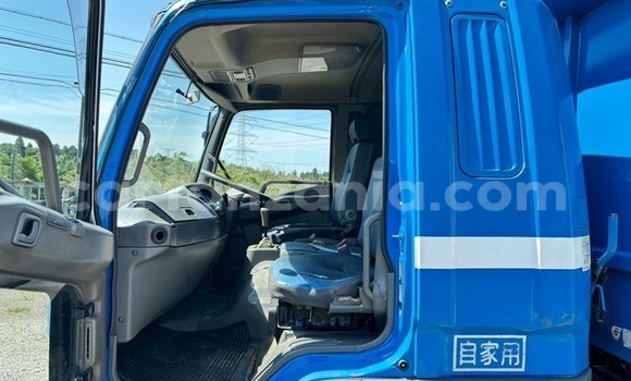 Buy Import Mitsubishi Fuso Fighter Blue Truck in Dar es Salaam in Dar es Salaam Buy Import Mitsubishi Fuso Fighter Blue Truck in Dar es Salaam in Dar es Salaam