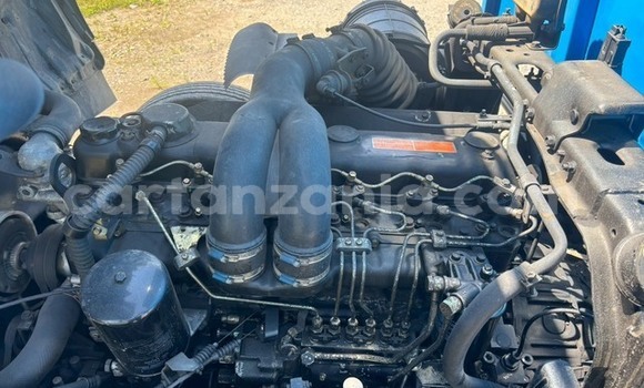 Buy Import Mitsubishi Fuso Fighter Blue Truck in Dar es Salaam in Dar es Salaam Buy Import Mitsubishi Fuso Fighter Blue Truck in Dar es Salaam in Dar es Salaam