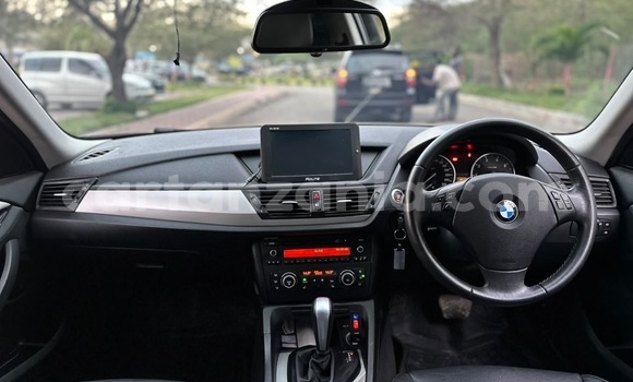 Buy Used BMW X1 White Car in Dar es Salaam in Dar es Salaam Buy Used BMW X1 White Car in Dar es Salaam in Dar es Salaam