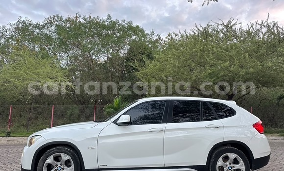 Buy Used BMW X1 White Car in Dar es Salaam in Dar es Salaam Buy Used BMW X1 White Car in Dar es Salaam in Dar es Salaam
