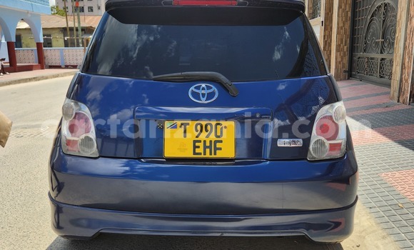 Buy Used Toyota IST Blue Car in Dar es Salaam in Dar es Salaam Buy Used Toyota IST Blue Car in Dar es Salaam in Dar es Salaam