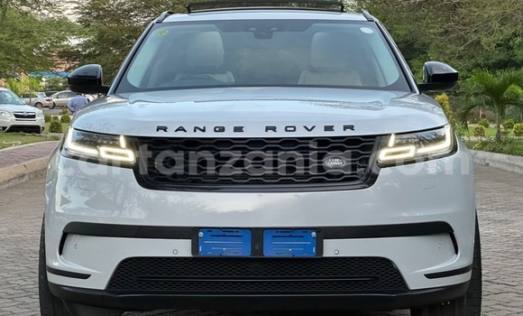 Nunua Imported Land Rover Range Rover Velar Nyeupe Gari ndani ya Dar es Salaam nchini Dar es Salaam Nunua Imported Land Rover Range Rover Velar Nyeupe Gari ndani ya Dar es Salaam nchini Dar es Salaam