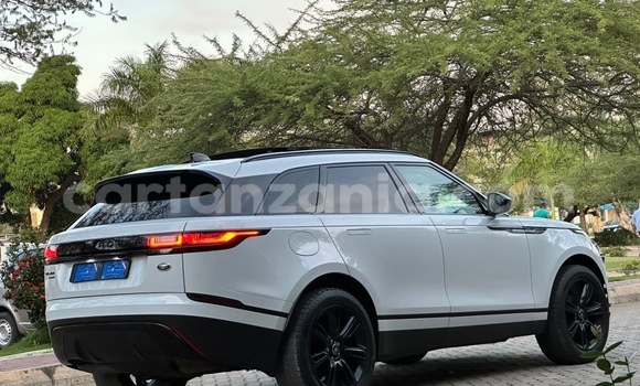 Buy Import Land Rover Range Rover Velar White Car in Dar es Salaam in Dar es Salaam Buy Import Land Rover Range Rover Velar White Car in Dar es Salaam in Dar es Salaam