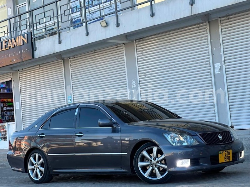 Big with watermark toyota crown dar es salaam dar es salaam 33893