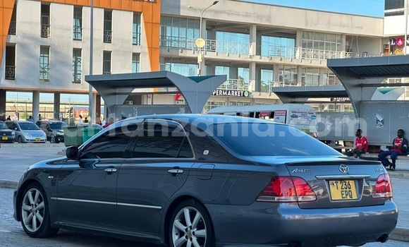 Buy Used Toyota Crown Other Car in Dar es Salaam in Dar es Salaam Buy Used Toyota Crown Other Car in Dar es Salaam in Dar es Salaam