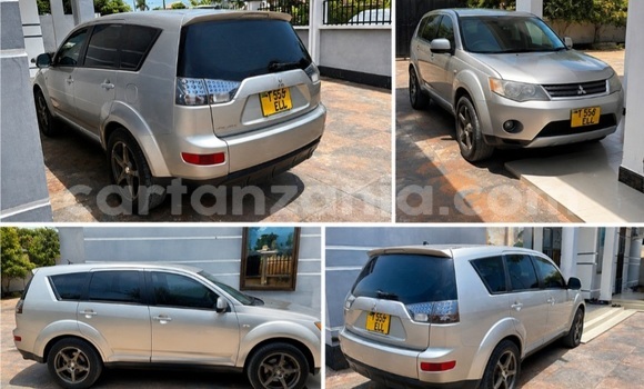 Buy Used Mitsubishi Outlander Silver Car in Dodoma in Dodoma