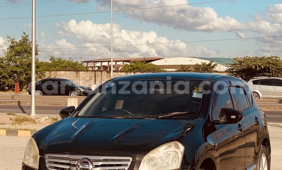 Nunua Ilio tumika Nissan Dualis Nyeusi Gari ndani ya Dar es Salaam nchini Dar es Salaam Nunua Ilio tumika Nissan Dualis Nyeusi Gari ndani ya Dar es Salaam nchini Dar es Salaam