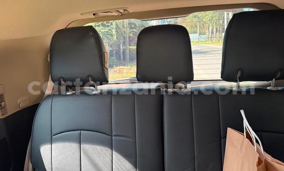 Buy Used Toyota Land Cruiser White Car in Dar es Salaam in Dar es Salaam Buy Used Toyota Land Cruiser White Car in Dar es Salaam in Dar es Salaam