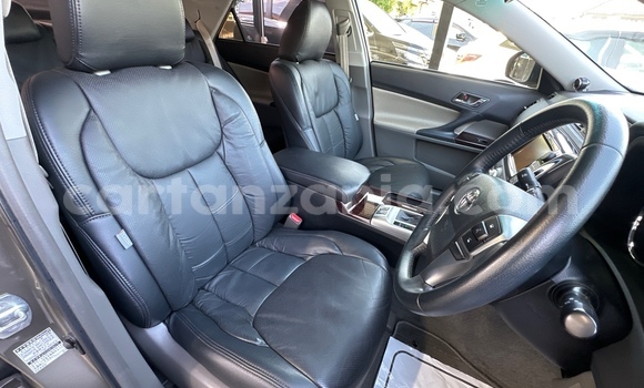 Nunua Mpya Toyota Mark X Fedha Gari ndani ya Dar es Salaam nchini Dar es Salaam Nunua Mpya Toyota Mark X Fedha Gari ndani ya Dar es Salaam nchini Dar es Salaam