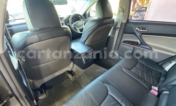 Nunua Mpya Toyota Mark X Fedha Gari ndani ya Dar es Salaam nchini Dar es Salaam Nunua Mpya Toyota Mark X Fedha Gari ndani ya Dar es Salaam nchini Dar es Salaam