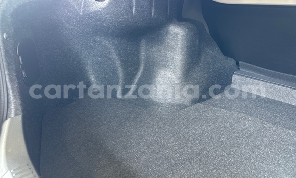 Nunua Mpya Toyota Mark X Fedha Gari ndani ya Dar es Salaam nchini Dar es Salaam Nunua Mpya Toyota Mark X Fedha Gari ndani ya Dar es Salaam nchini Dar es Salaam