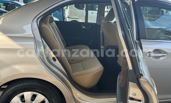 Nunua Mpya Toyota Corolla Fedha Gari ndani ya Dar es Salaam nchini Dar es Salaam Nunua Mpya Toyota Corolla Fedha Gari ndani ya Dar es Salaam nchini Dar es Salaam