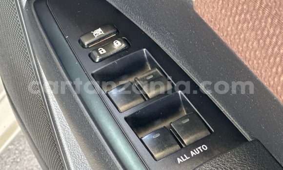 Nunua Mpya Toyota Corolla Fedha Gari ndani ya Dar es Salaam nchini Dar es Salaam Nunua Mpya Toyota Corolla Fedha Gari ndani ya Dar es Salaam nchini Dar es Salaam