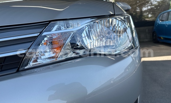 Nunua Mpya Toyota Corolla Fedha Gari ndani ya Dar es Salaam nchini Dar es Salaam Nunua Mpya Toyota Corolla Fedha Gari ndani ya Dar es Salaam nchini Dar es Salaam