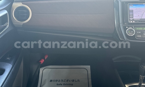 Nunua Mpya Toyota Corolla Fedha Gari ndani ya Dar es Salaam nchini Dar es Salaam Nunua Mpya Toyota Corolla Fedha Gari ndani ya Dar es Salaam nchini Dar es Salaam