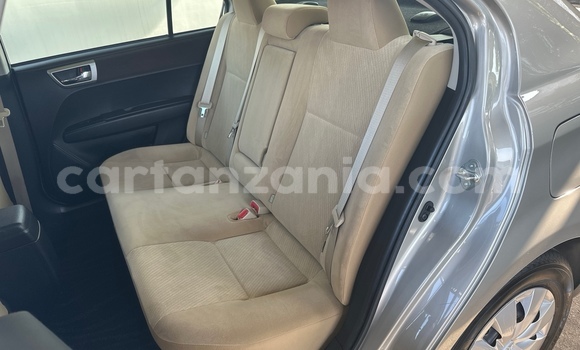 Nunua Mpya Toyota Corolla Fedha Gari ndani ya Dar es Salaam nchini Dar es Salaam Nunua Mpya Toyota Corolla Fedha Gari ndani ya Dar es Salaam nchini Dar es Salaam