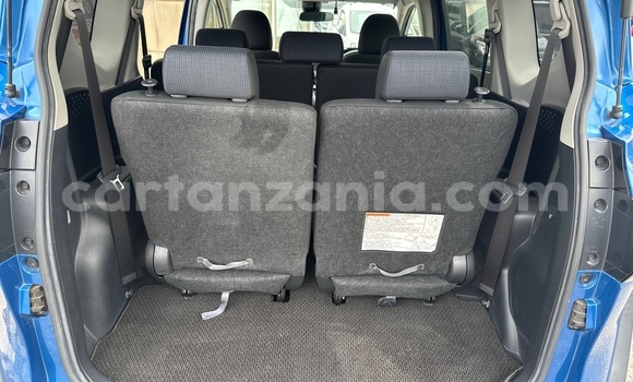 Nunua Mpya Toyota Sienta Bluu Gari ndani ya Dar es Salaam nchini Dar es Salaam Nunua Mpya Toyota Sienta Bluu Gari ndani ya Dar es Salaam nchini Dar es Salaam