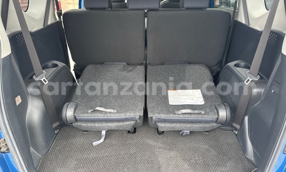 Nunua Mpya Toyota Sienta Bluu Gari ndani ya Dar es Salaam nchini Dar es Salaam Nunua Mpya Toyota Sienta Bluu Gari ndani ya Dar es Salaam nchini Dar es Salaam