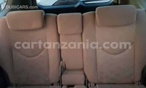 Nunua Imported Toyota Ade Bluu Lori ndani ya Import - Dubai nchini Arusha Nunua Imported Toyota Ade Bluu Lori ndani ya Import - Dubai nchini Arusha