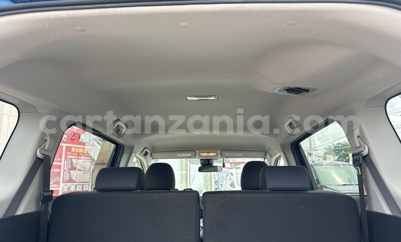 Nunua Mpya Toyota Sienta Bluu Gari ndani ya Dar es Salaam nchini Dar es Salaam Nunua Mpya Toyota Sienta Bluu Gari ndani ya Dar es Salaam nchini Dar es Salaam
