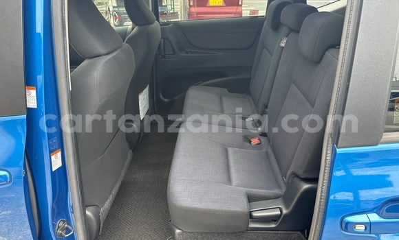 Nunua Mpya Toyota Sienta Bluu Gari ndani ya Dar es Salaam nchini Dar es Salaam Nunua Mpya Toyota Sienta Bluu Gari ndani ya Dar es Salaam nchini Dar es Salaam
