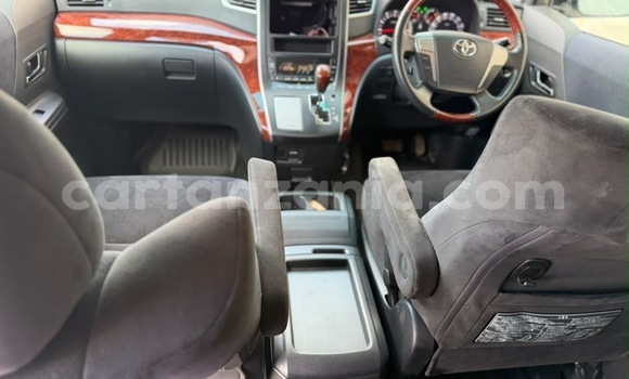 Buy Used Toyota Vellfire White Car in Dar es Salaam in Dar es Salaam Buy Used Toyota Vellfire White Car in Dar es Salaam in Dar es Salaam