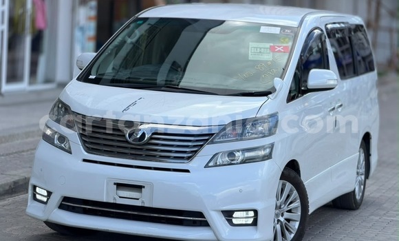 Buy Used Toyota Vellfire White Car in Dar es Salaam in Dar es Salaam Buy Used Toyota Vellfire White Car in Dar es Salaam in Dar es Salaam