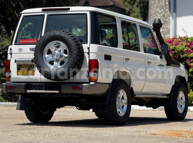 Big with watermark toyota land cruiser dar es salaam dar es salaam 33918