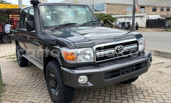 Buy Import Toyota Land Cruiser Other Car in Dar es Salaam in Dar es Salaam Buy Import Toyota Land Cruiser Other Car in Dar es Salaam in Dar es Salaam
