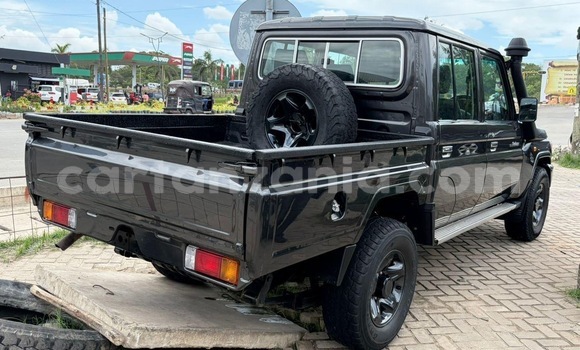 Buy Import Toyota Land Cruiser Other Car in Dar es Salaam in Dar es Salaam Buy Import Toyota Land Cruiser Other Car in Dar es Salaam in Dar es Salaam